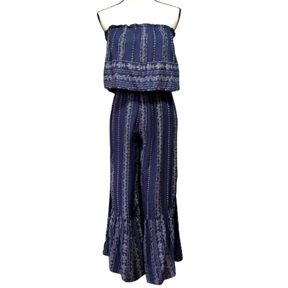 Japna Women's Strapless Smocked Flowy Jumpsuit Blue Paisley Wide Leg Size XS New - Picture 1 of 12